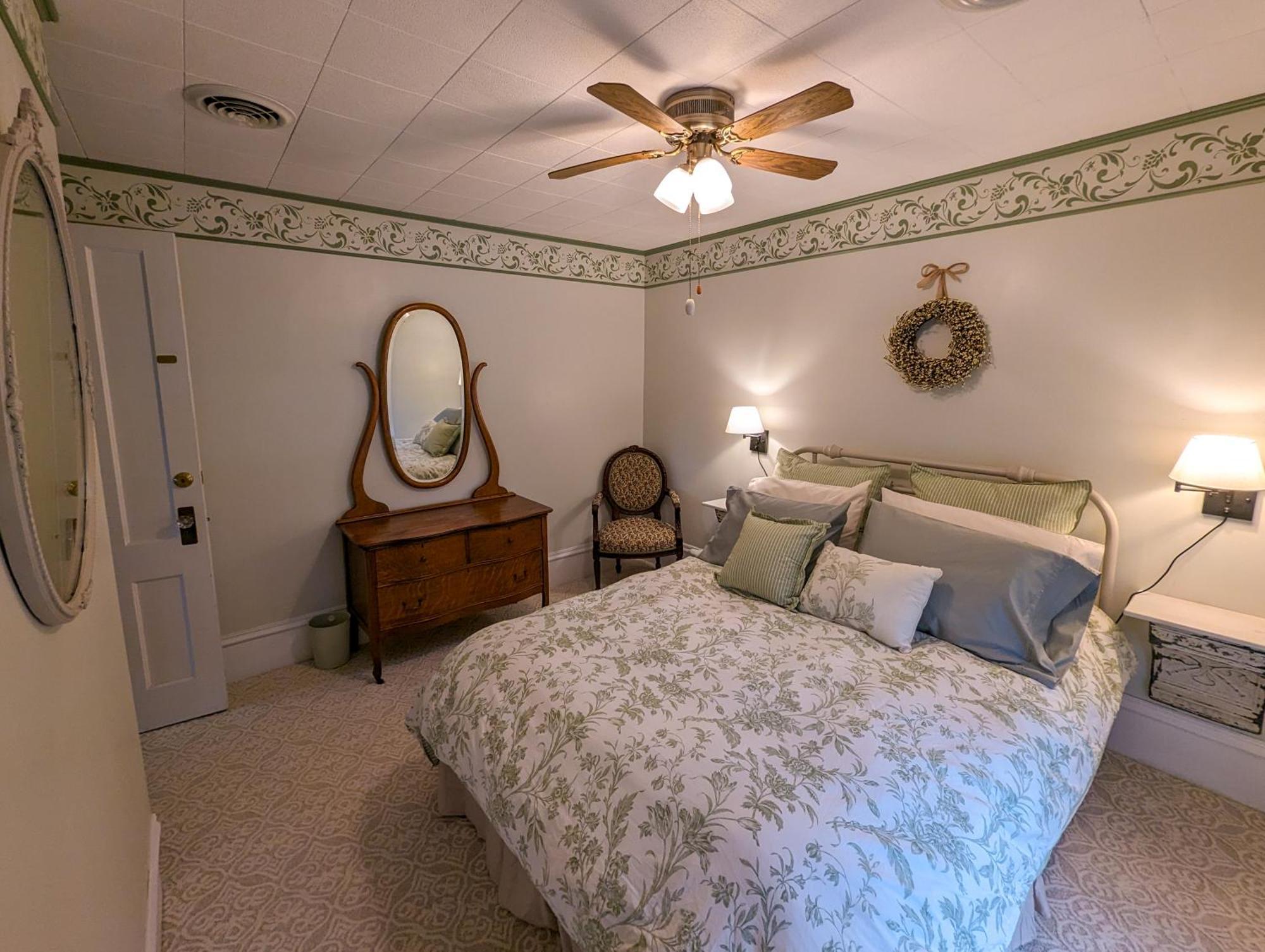 Hudson Manor Bed & Breakfast Watkins Glen Zewnętrze zdjęcie